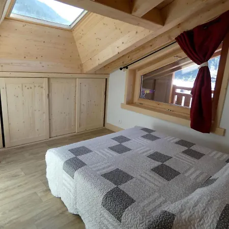 Standing, 8 Personnes, 4 - Sources302 Appartement